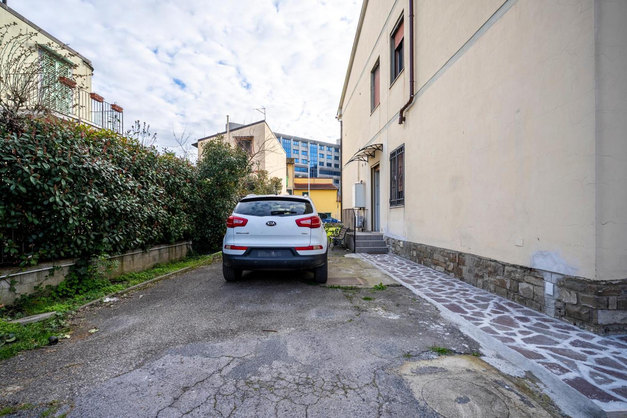 Airport A 15 Min Centro Storico Con Parcheggio Gratuito Apartment *